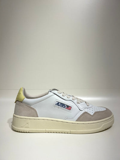 Autry Medalist Low Man Leather Suede White Lemgra