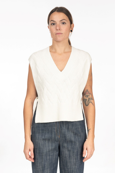 Diana Gallesi Maglia a gilet con treccine