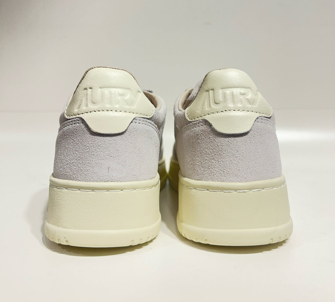 Autry Medalist Low Man Finish/Sue Marble/Wht