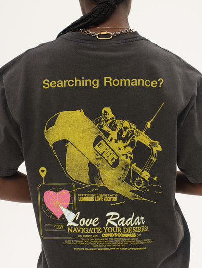 Carne Bollente T-shirt Searching Romance?