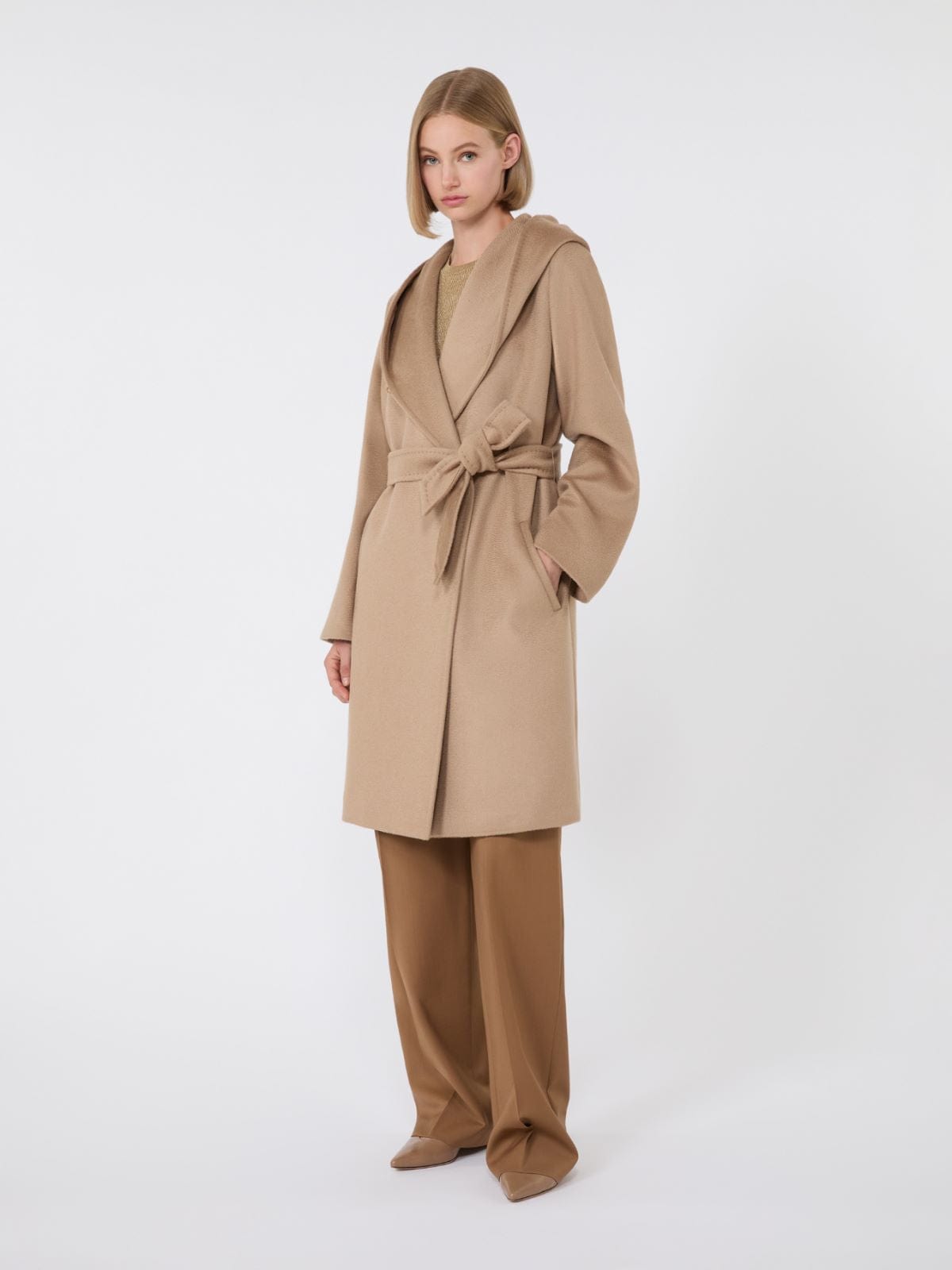 Max Mara Studio Cappotto con cappuccio in lana