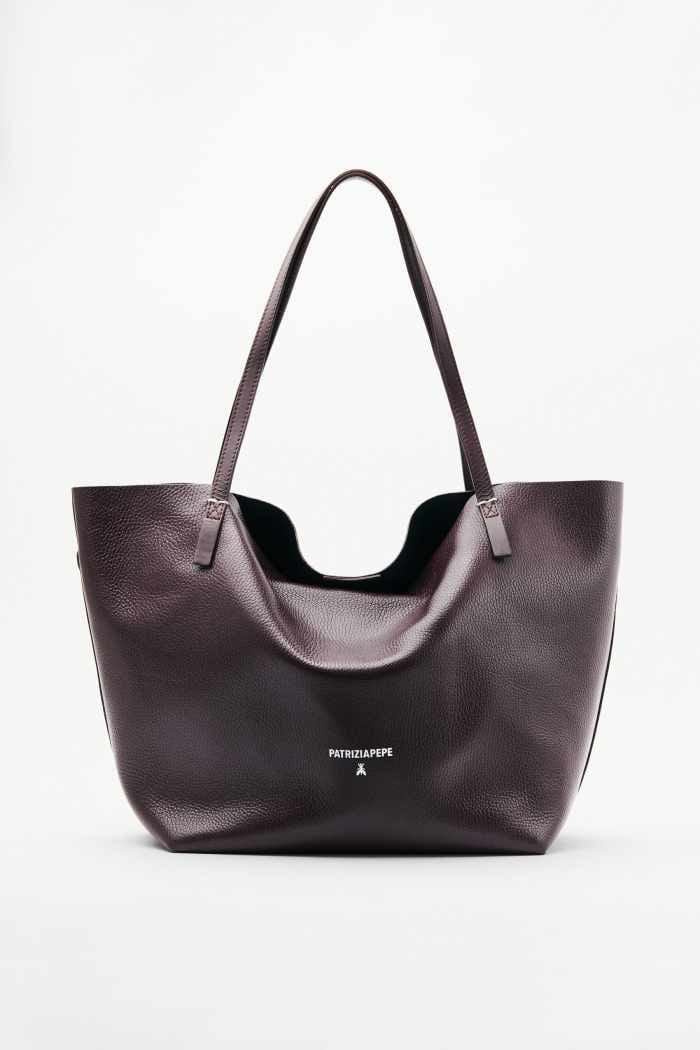 Patrizia Pepe Borsa shopping Never Complete in pelle martellata