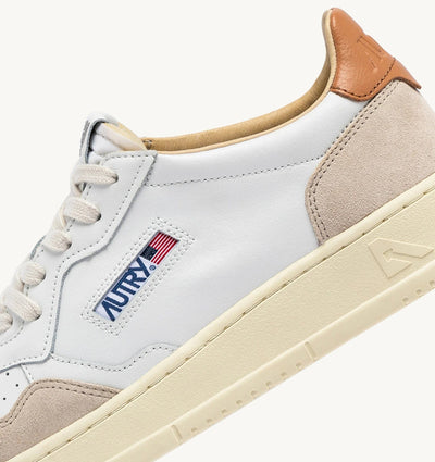 Autry Medalist Low Man Leat/Suede Wht/Sndstrm